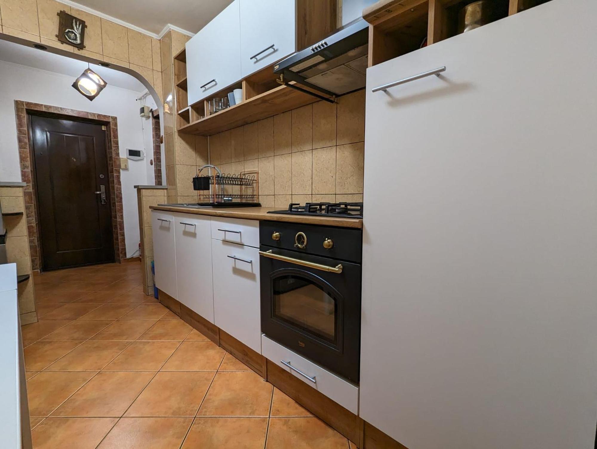 Modern Oasis With A Cozy Fireplace Your Stylish Apartment Minutes From Downtown Bucarest Exterior foto