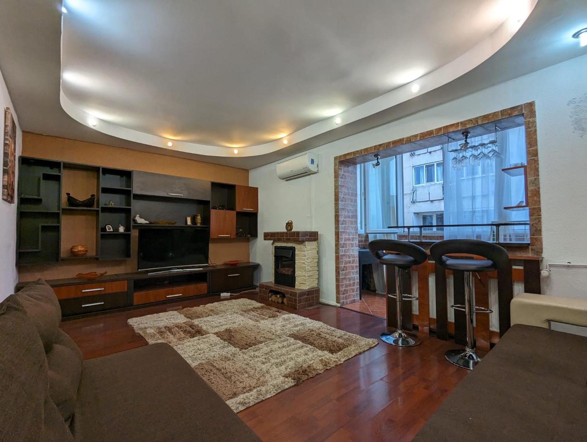 Modern Oasis With A Cozy Fireplace Your Stylish Apartment Minutes From Downtown Bucarest Exterior foto