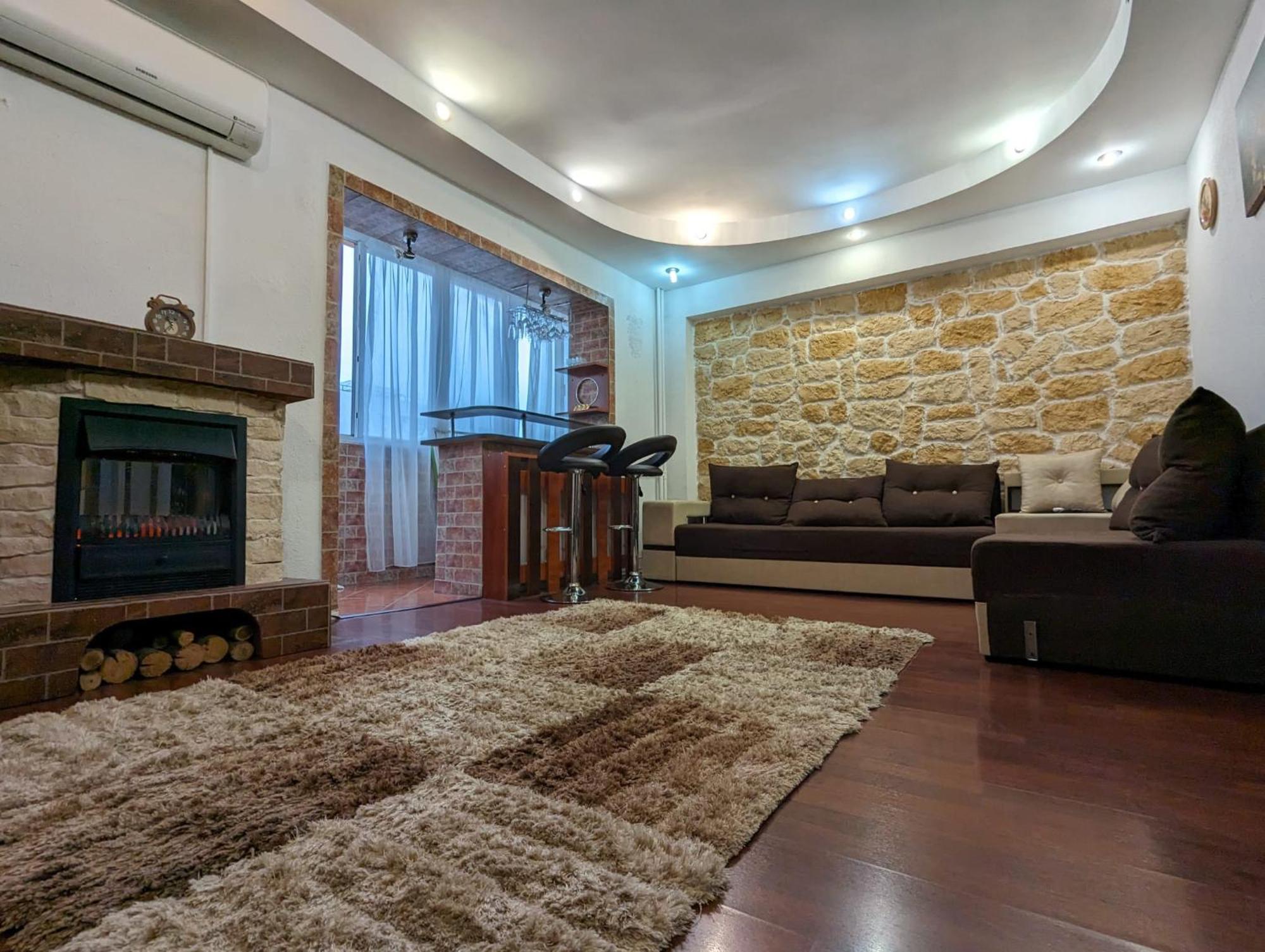 Modern Oasis With A Cozy Fireplace Your Stylish Apartment Minutes From Downtown Bucarest Exterior foto